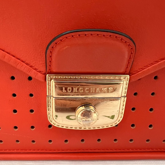 Longchamp Mademoiselle crossbody bag in great condition - Picture 4 of 16